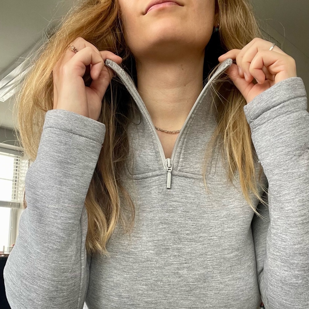 The North face pullover